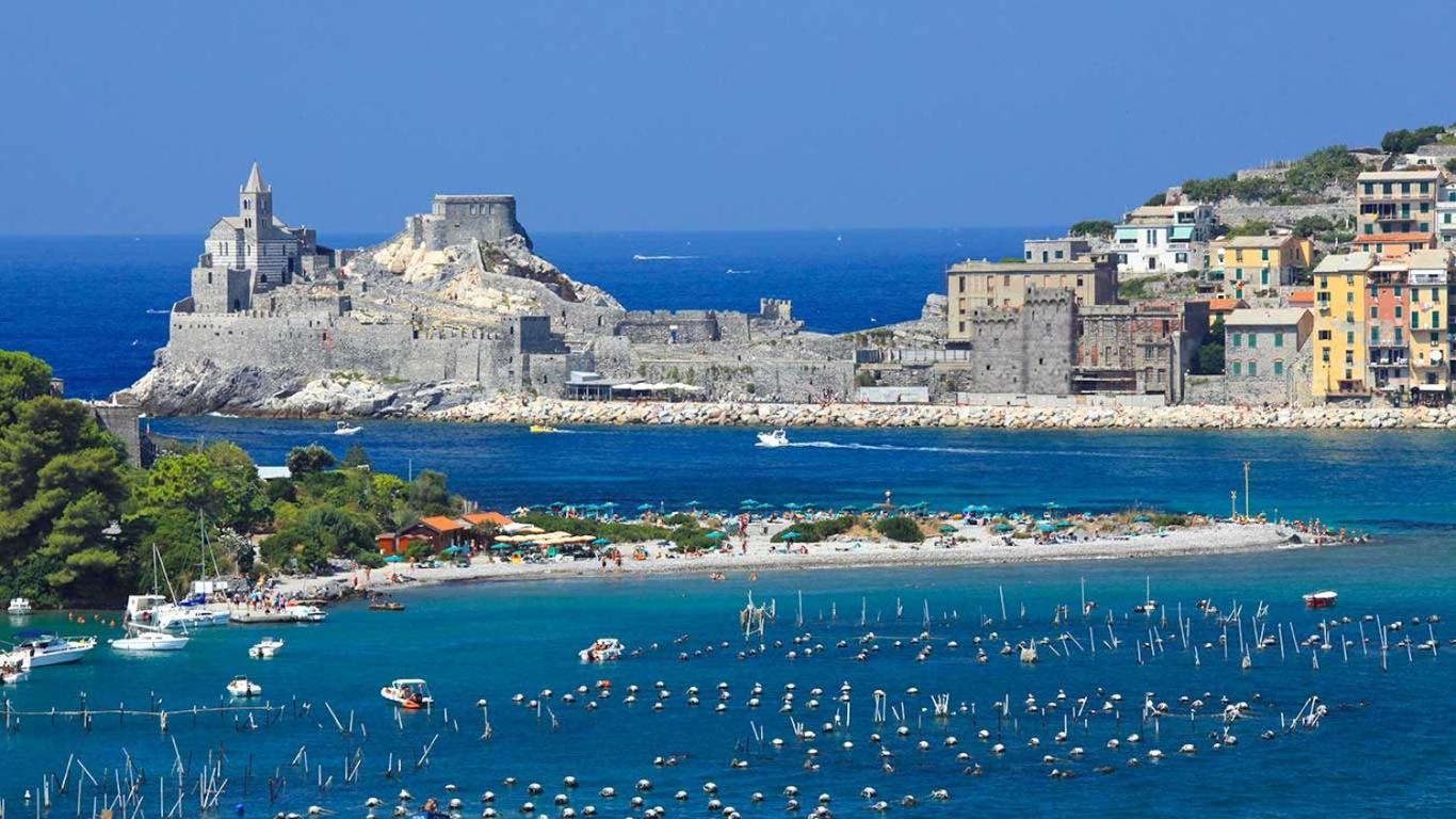 Moderno Appartamento Vista Mare, Con Parcheggio Privato Портовенере Екстер'єр фото